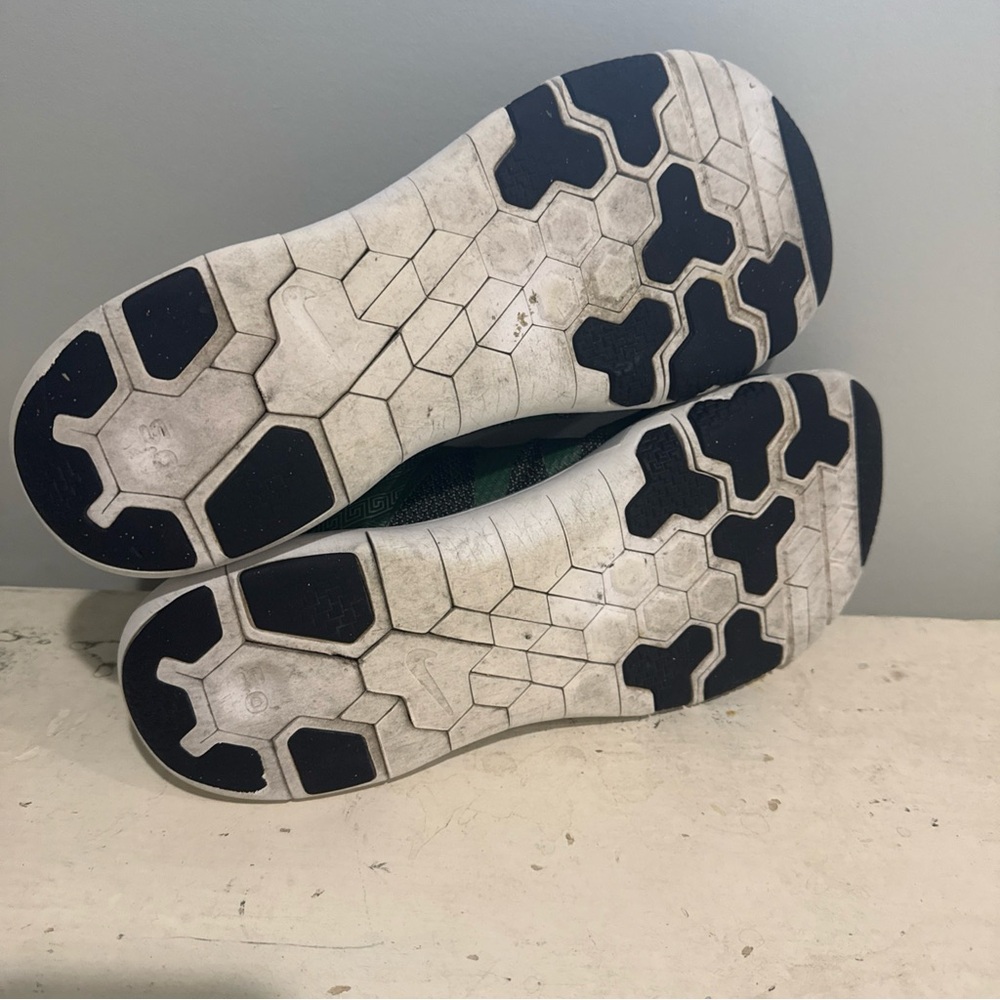 Michigan State Spartans Nike Free Trainer 5.0 V6 Amp Mens Shoes - Sz. 11 View 6